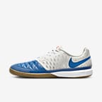 Nike Lunar Gato II Indoor Court Low-Top Football Shoes. Nike IN